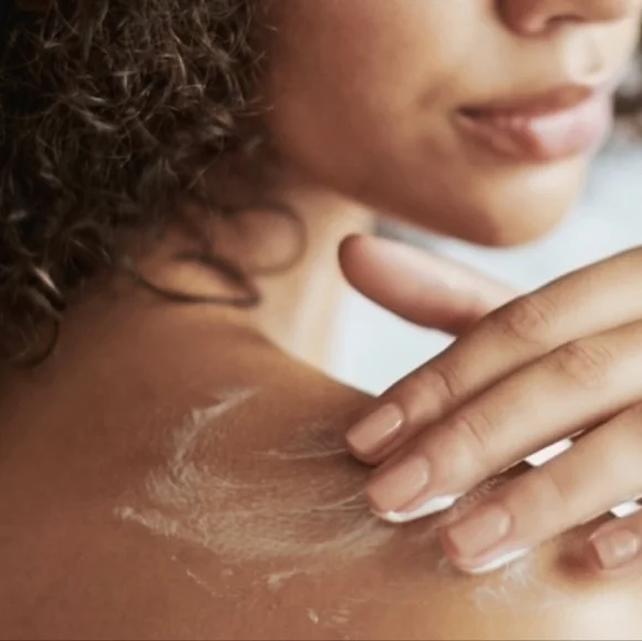 Chuda Ultra Hydrating Body Cream - Picture 3 of 5